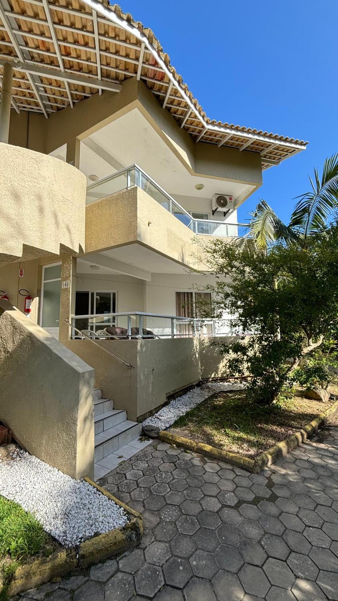 Apto Em Condominio No Centro De Bombinhas, Proximo Da Praia Esterno foto