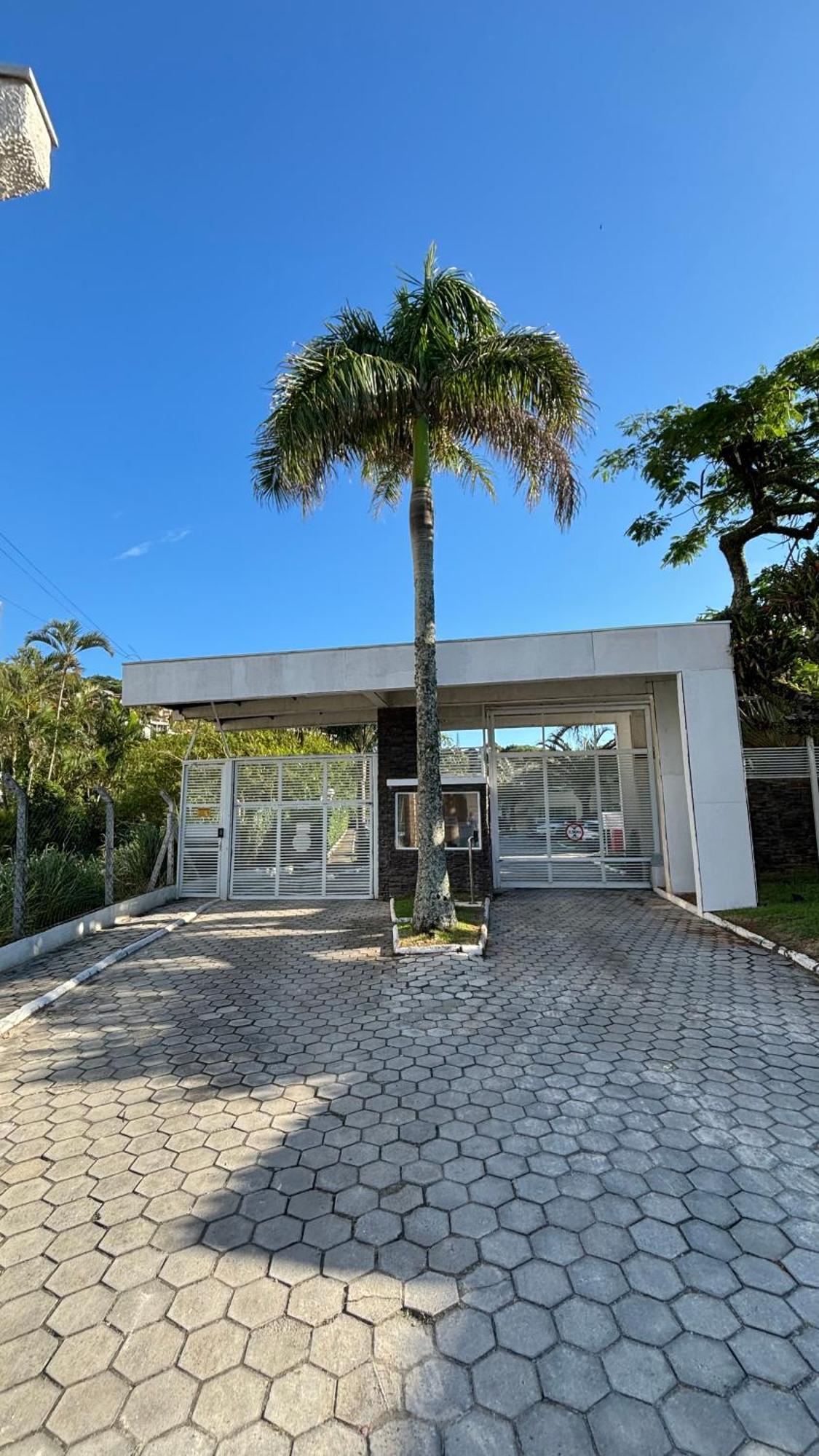 Apto Em Condominio No Centro De Bombinhas, Proximo Da Praia Esterno foto